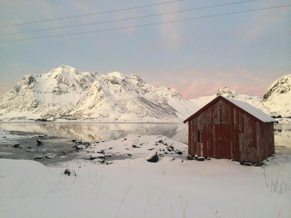 Flo Lofoten Nature Escape Valberg Exterior photo