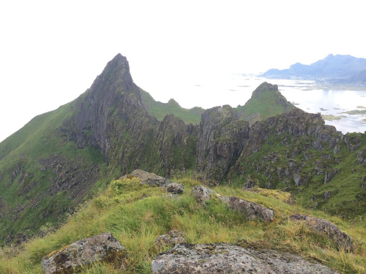 Flo Lofoten Nature Escape Valberg Exterior photo